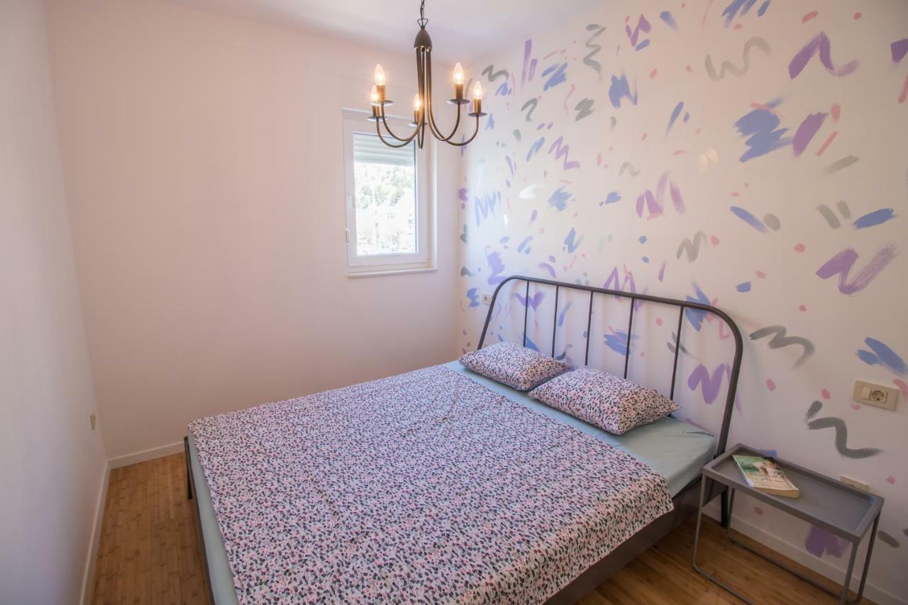 Appartamento Mary Omiš Esterno foto