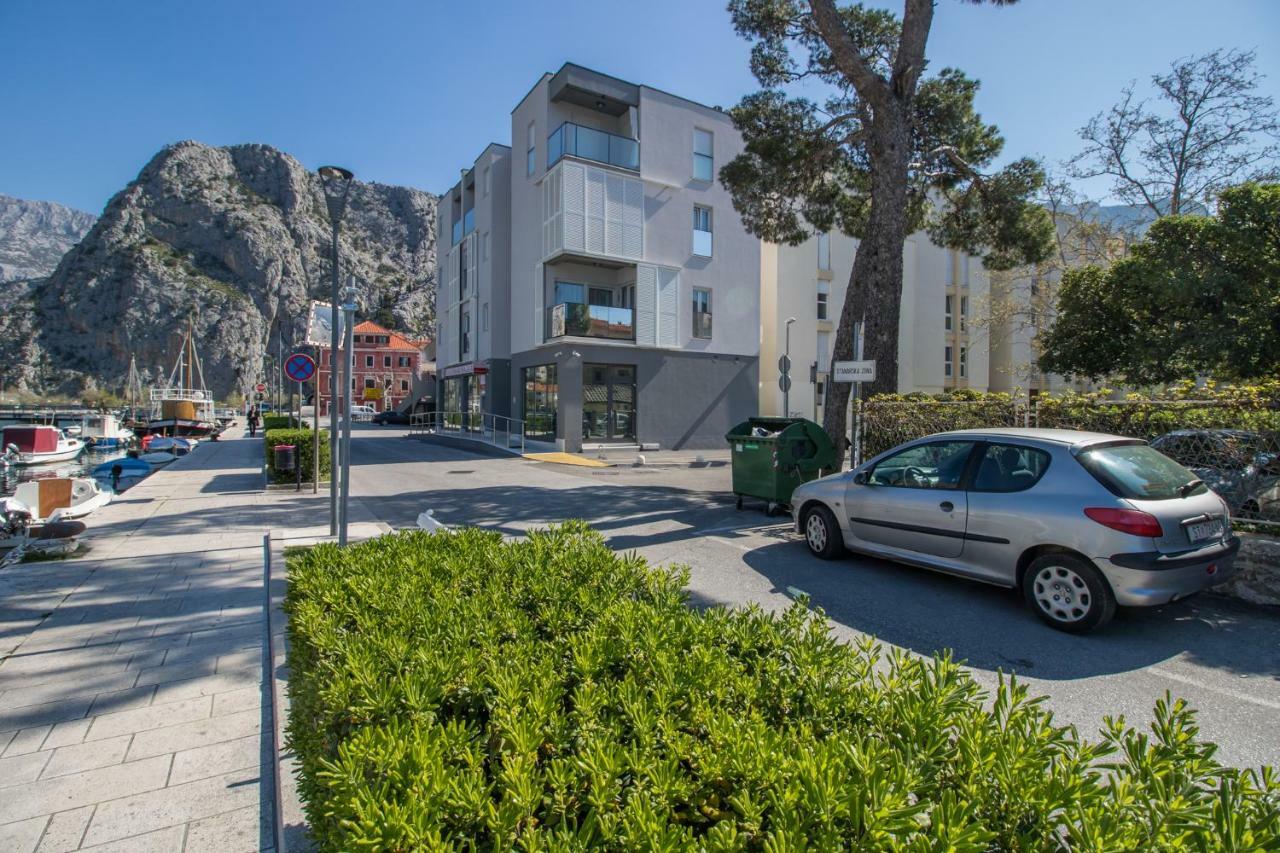 Appartamento Mary Omiš Esterno foto